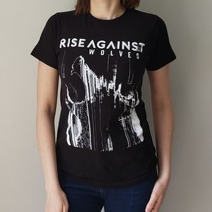Rise Against Wolves Band Tee XS Short Sleeve